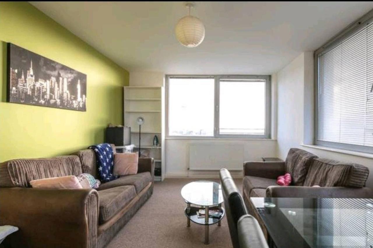Large 3 Bedrooms In Liverpool City Centre, Free Parking المظهر الخارجي الصورة